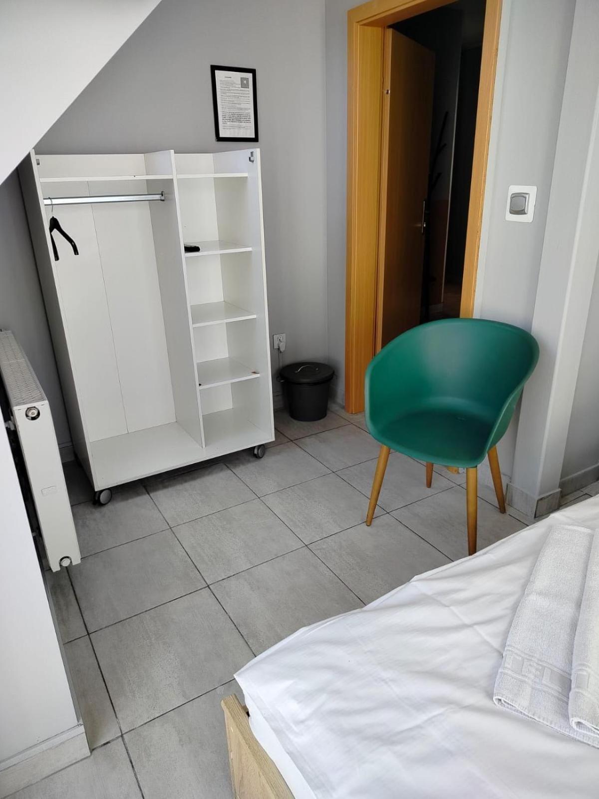 Minihostel Zary ภายนอก รูปภาพ
