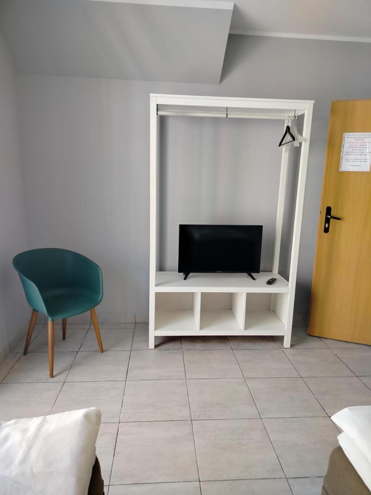Minihostel Zary ภายนอก รูปภาพ